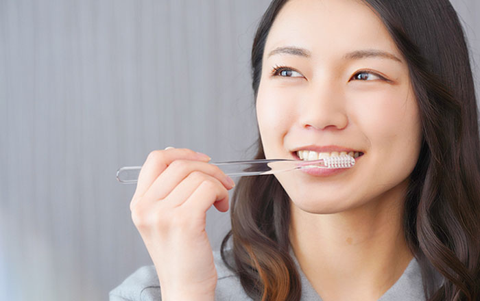 歯周病を防ぐためにできること：毎日のセルフケアの見直し