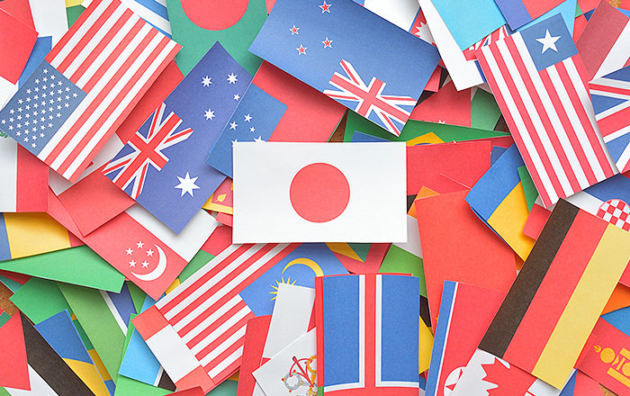 人口当たりの歯科医師の数は？～諸外国との比較
